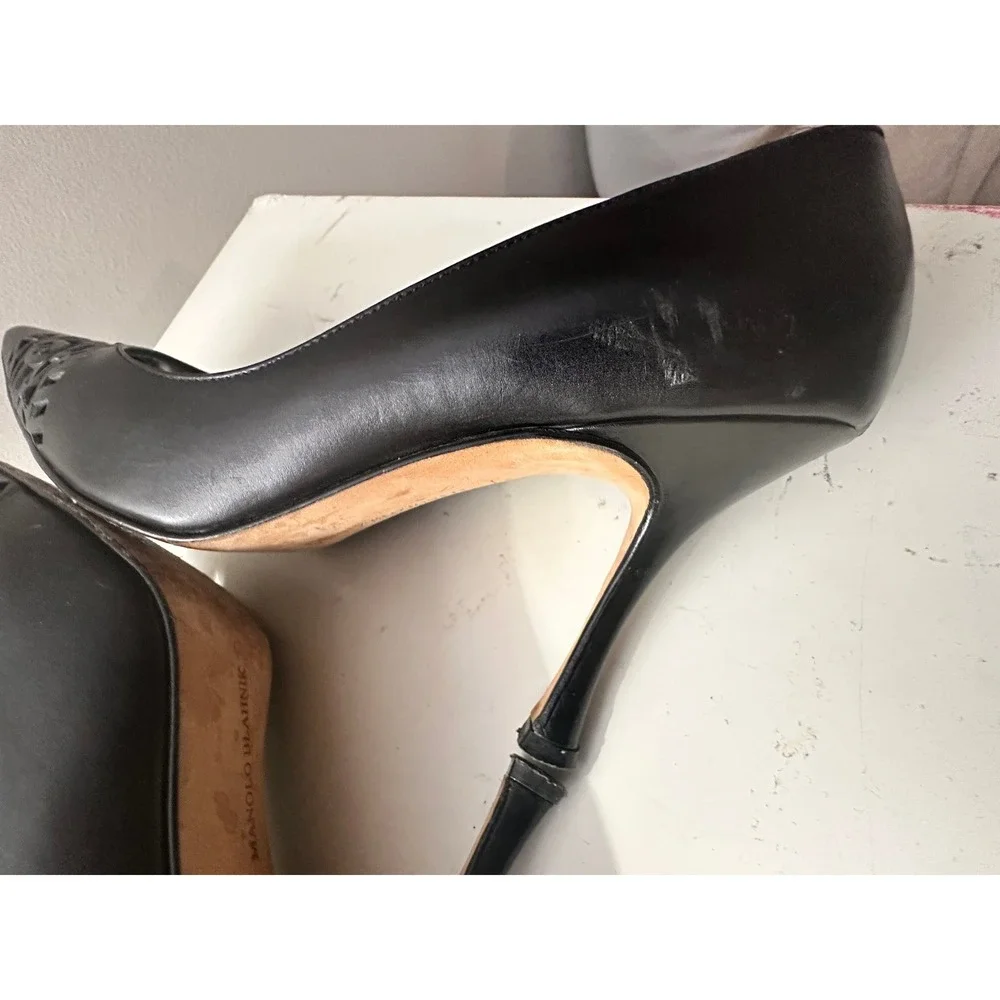 Manolo Blahnik Black Leather Laser Cut Geometric‎ Pointed Toe Pumps Stiletto 37
